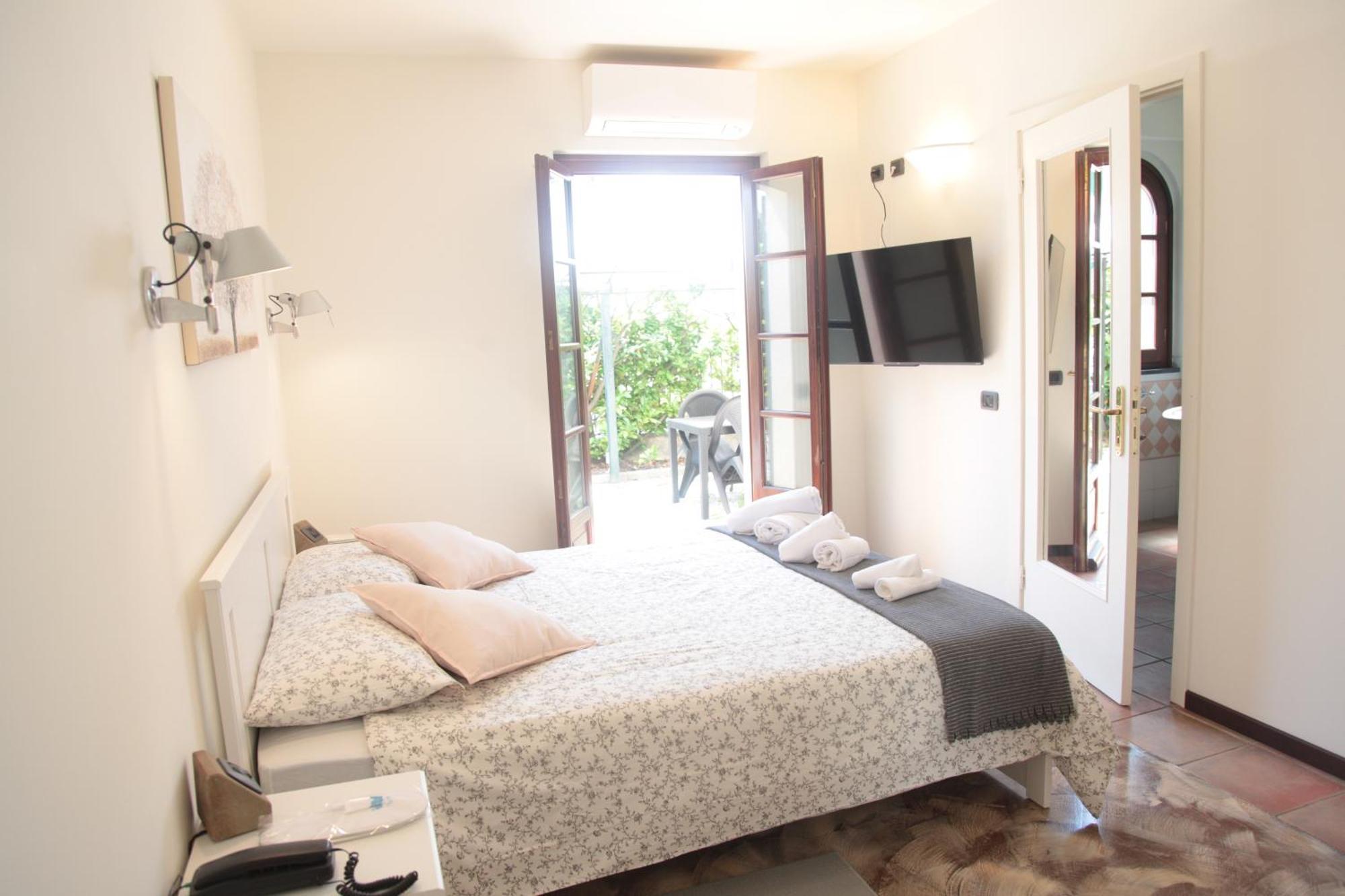 La Pietra Restaurant Hotel 3*